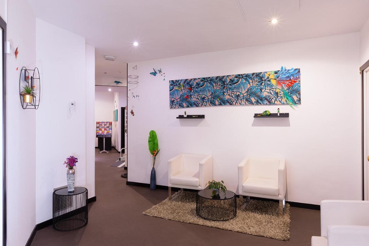 Amra Barcelona Caspe Hotell Exteriör bild