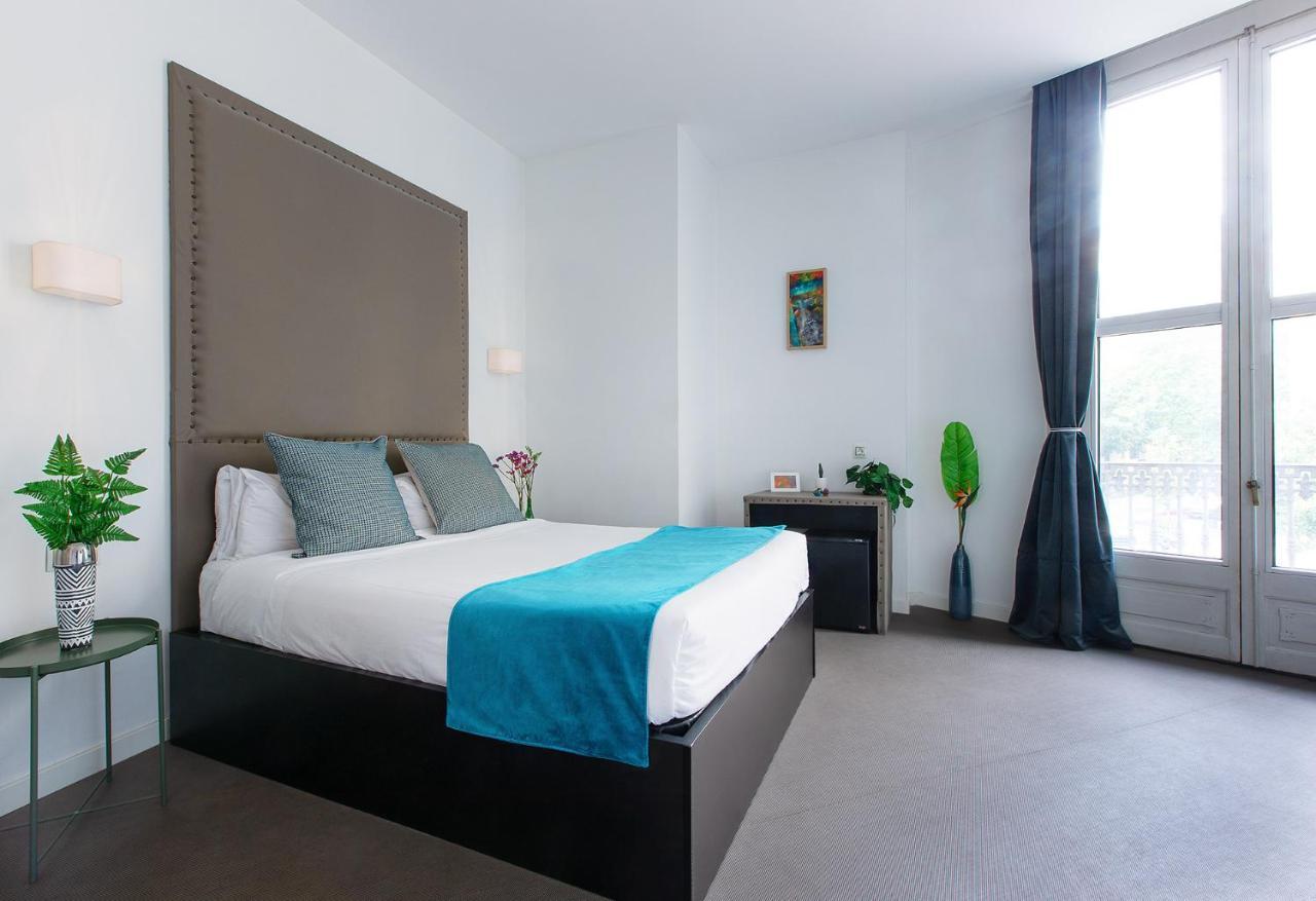 Amra Barcelona Caspe Hotell Exteriör bild