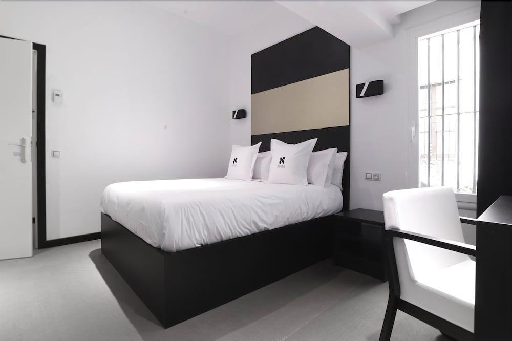 Amra Barcelona Caspe Hotell Exteriör bild