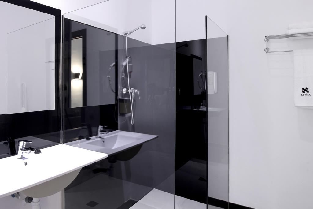 Amra Barcelona Caspe Hotell Rum bild